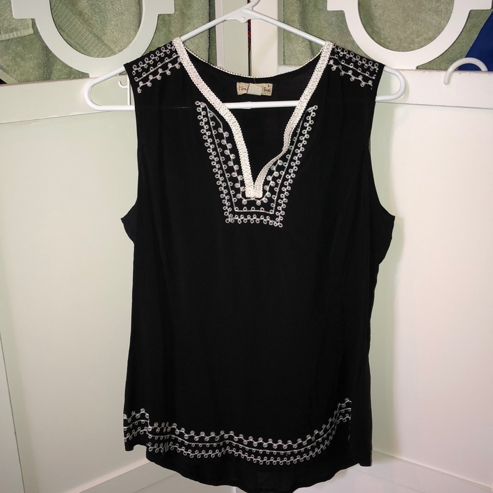 black and white business casual tank